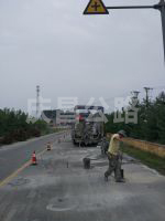 濱海公路壓漿現場