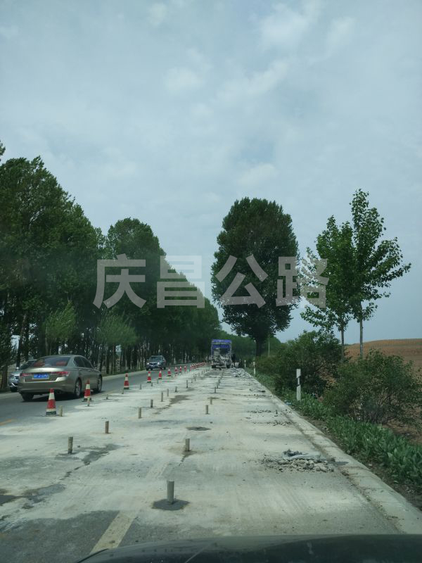 304國道壓漿現場