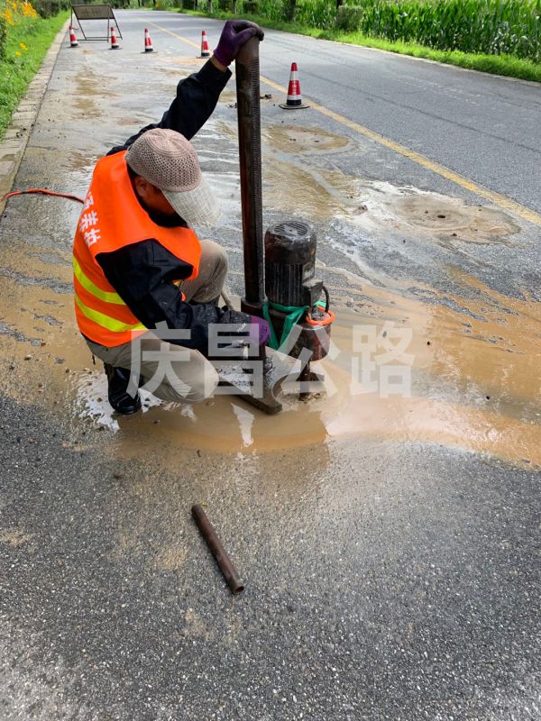 公路施工混凝土如何進(jìn)行澆筑？